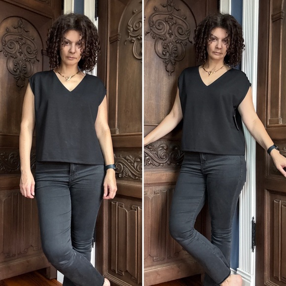 Liverpool Black Sleeveless Top - Picture 1 of 8